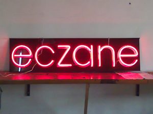 ECZANE YAZILI NEON TABELA